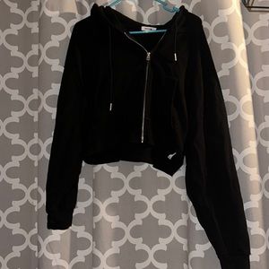 Garage black cropped hoodie